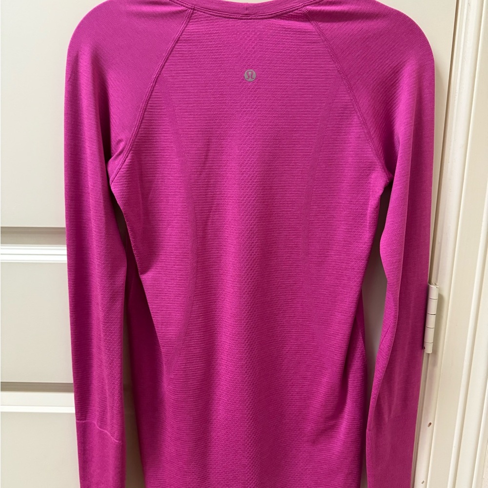 lululemon athletica Magenta Long Sleeve Top